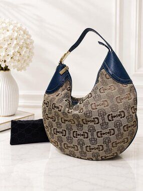 Authentic Gucci Horsebit Canvas Hobo Shoulder Bag